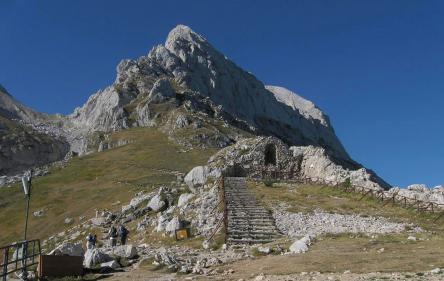 ACTIVE TOURISM - Gran Sasso, Corno Piccolo (2655 m)
